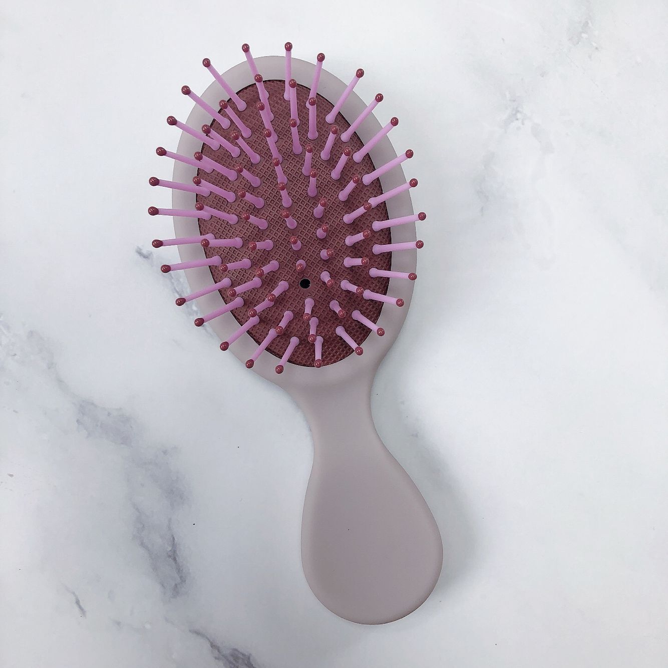 The Cute Mini Massage Cushion Comb Is Small And Portable