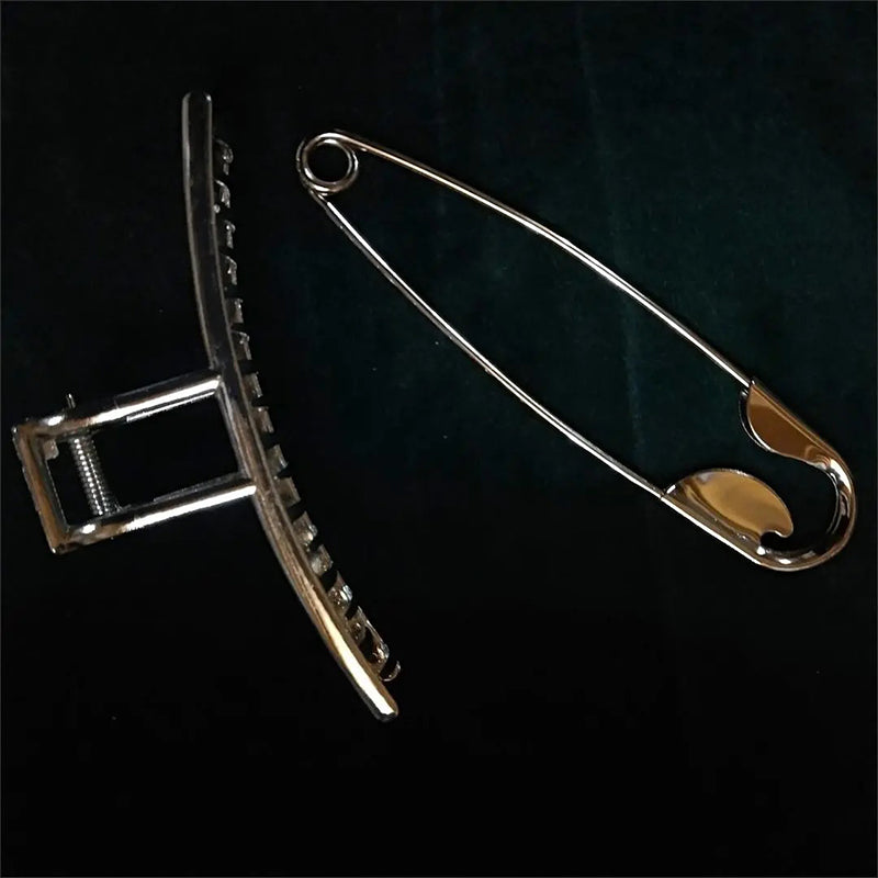 Oversized Pin Shark Clip Exaggerated Personality
