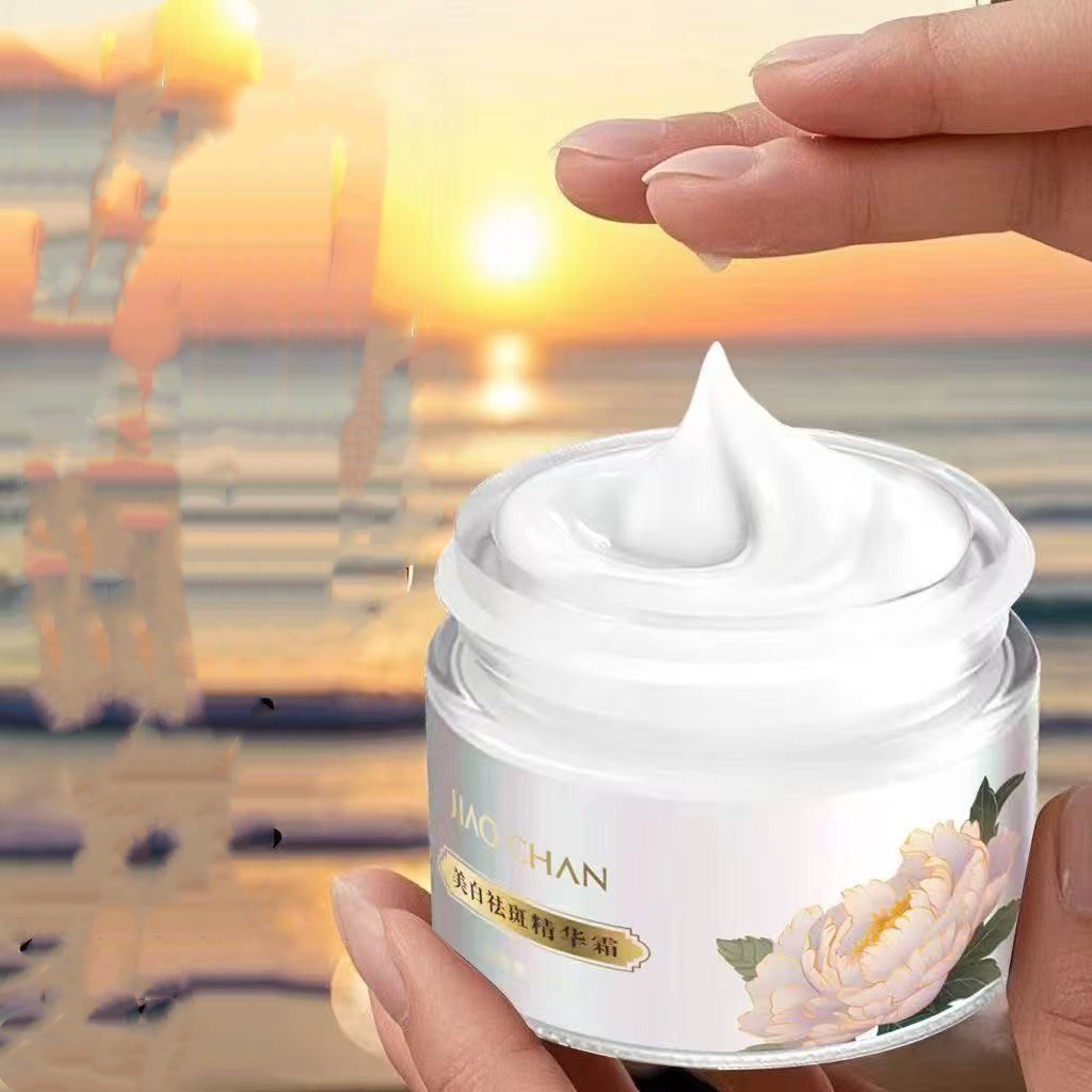 Moisturizing Hydrating And Freckle Removing Cream
