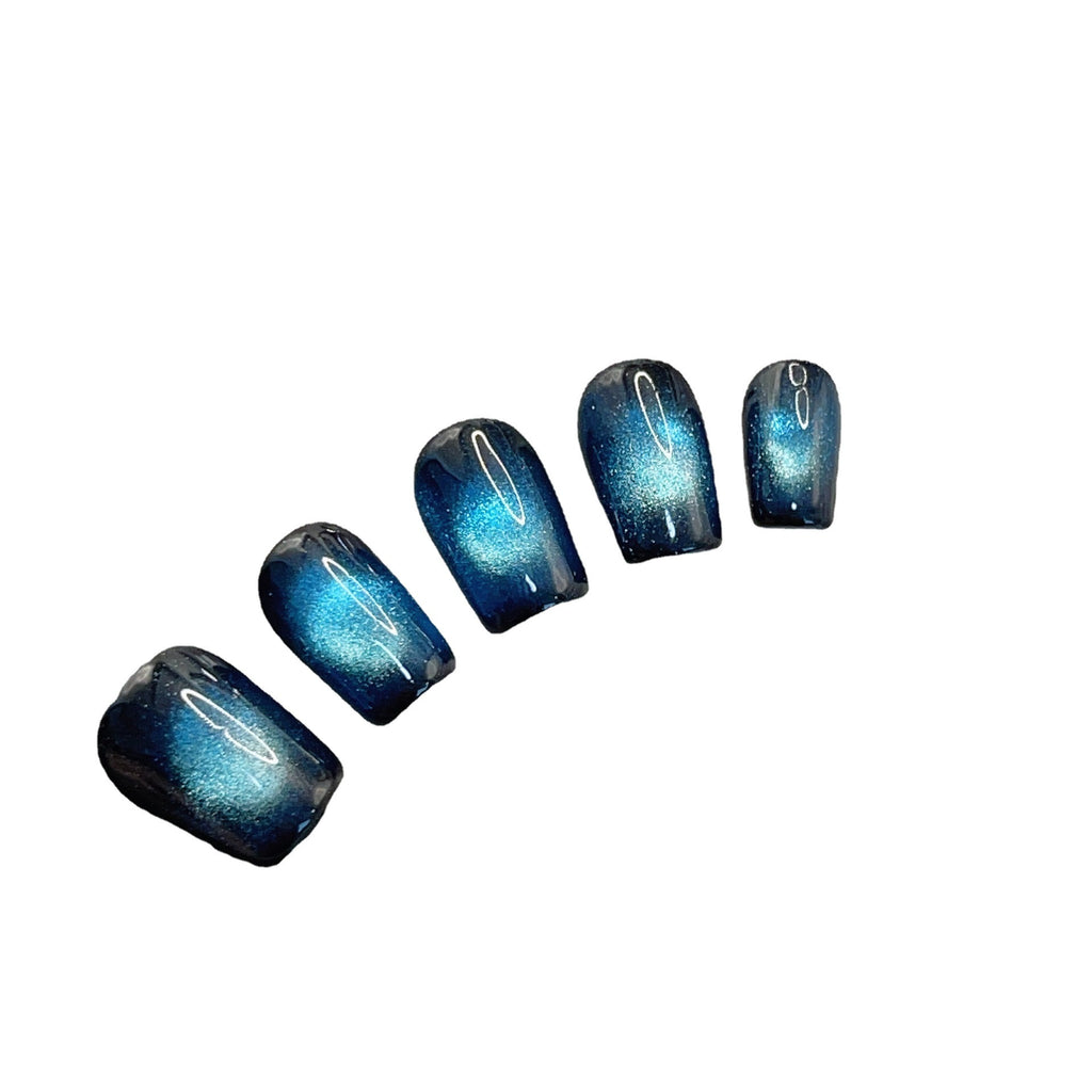 Women's Handmade Cat's Eye Wear Nail Tip