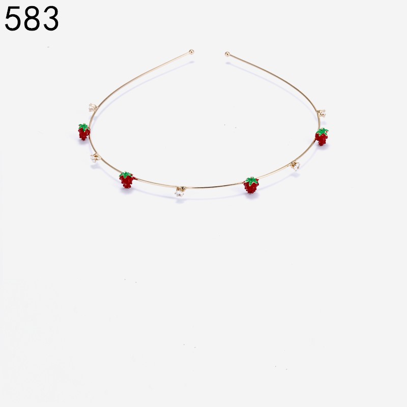 Simple forest girl with hair thin headband