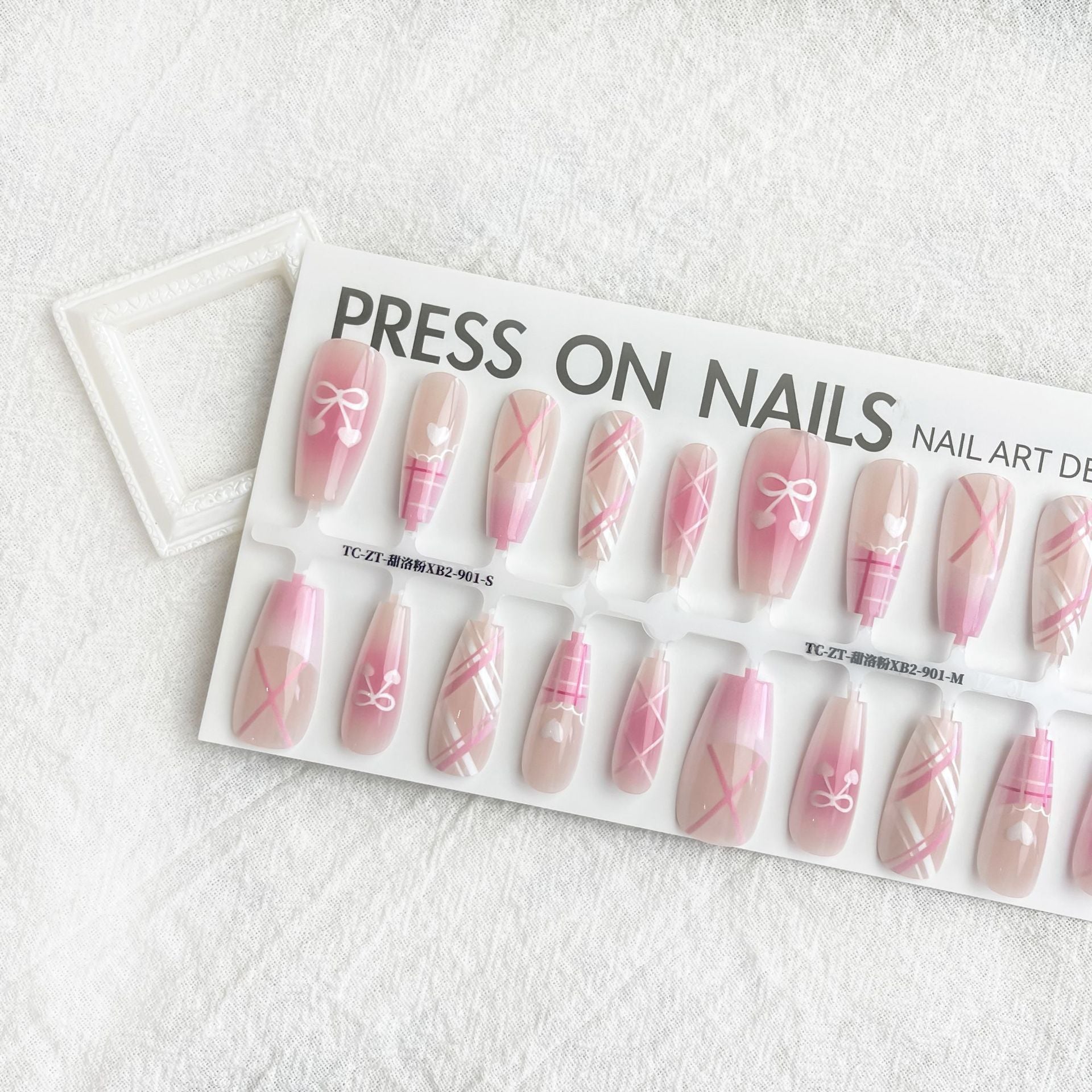Press On Nails Dopamine Sweet Cool Butterfly Dark French Fake Nail Tip
