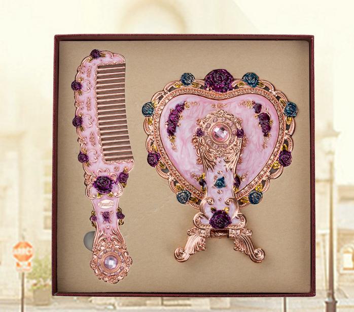 Metal Heart-shaped Handle Mirror Comb Set