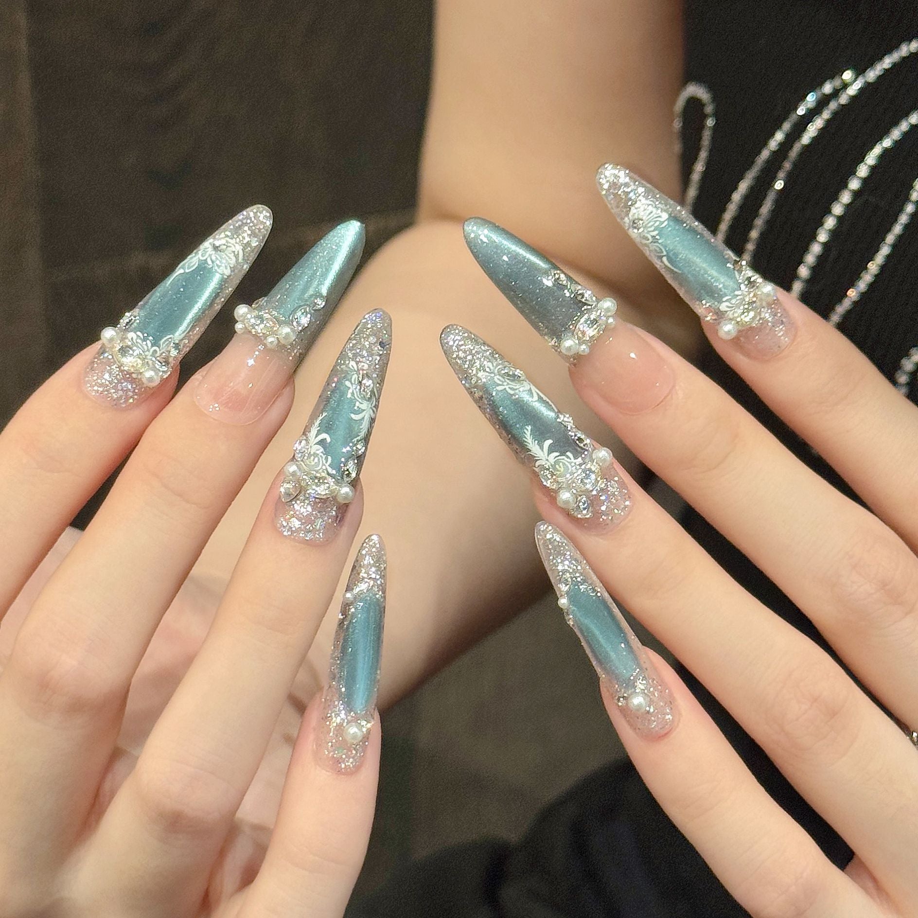 Ice-transparent Blue Crystal Cat-eye Pearl Whitening Nail Stickers