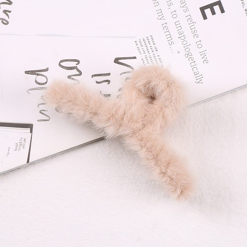 Simple Solid Color Plush Hairpin Women