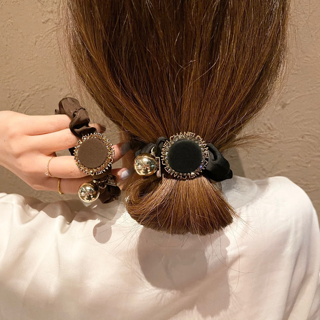 Small Fragrance Leather English Letter Diamond Disc Hair Ring