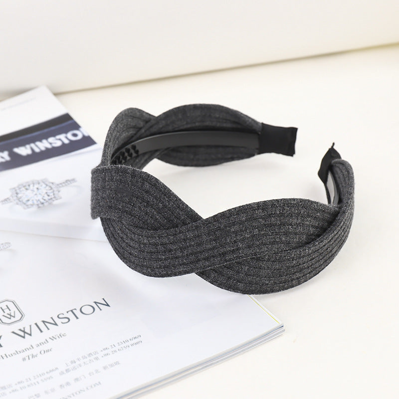 Fabric striped cross-knotted wide-brim hair accessory