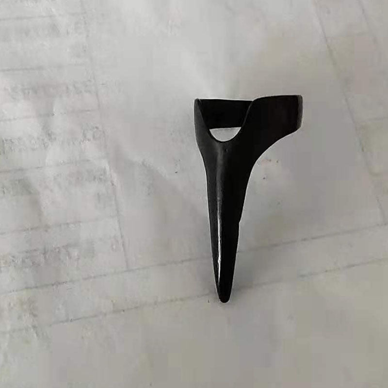 Retro Punk Personality Nail Ring