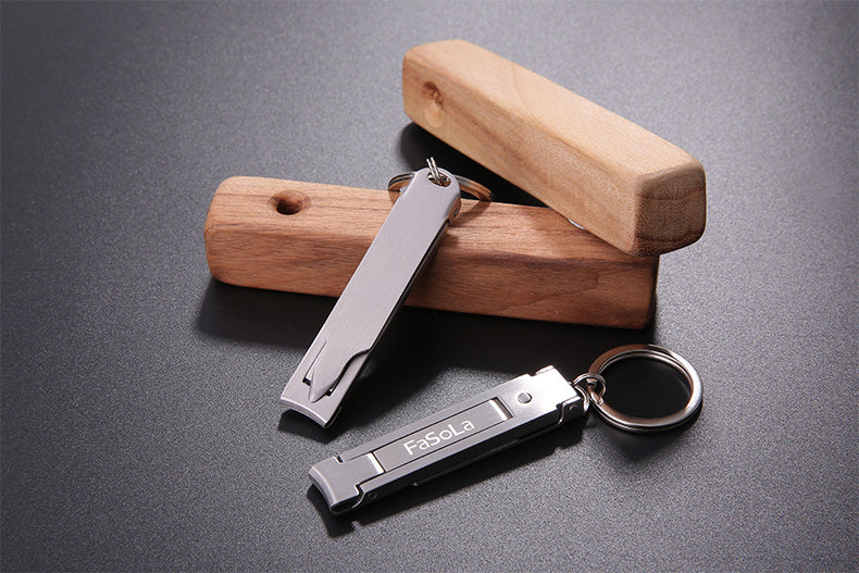 Creative folding nail clippers