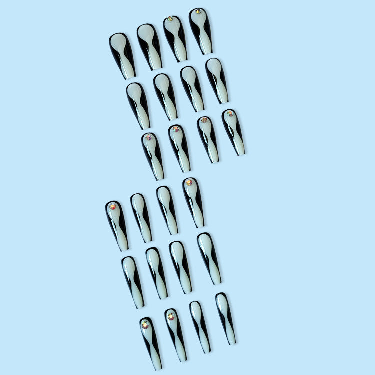 Light Luxury Spot Drill Black Line Wear Armor Advanced Nail Tips Fake Nail Patch