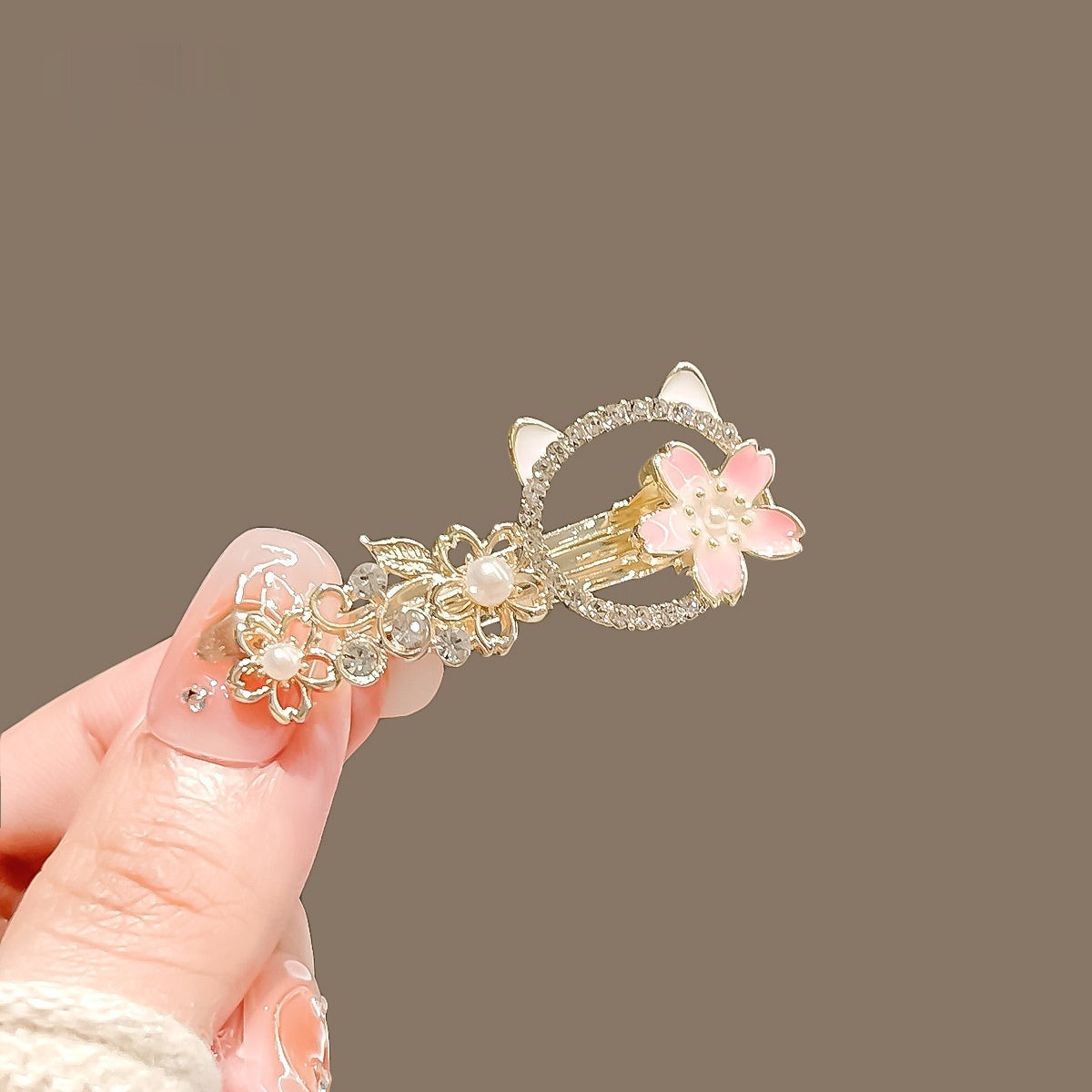 Clip Hairware Full Diamond Wheat Grip