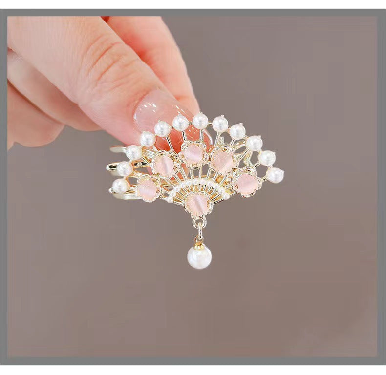 Elegant Pearl Antique Style Fan Hair Clip
