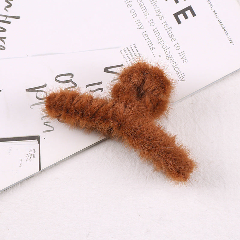 Simple Solid Color Plush Hairpin Women
