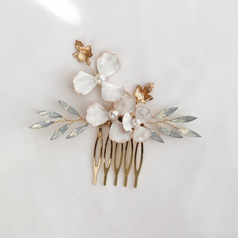 Bridal Hair Comb Protein Diamond White Flower