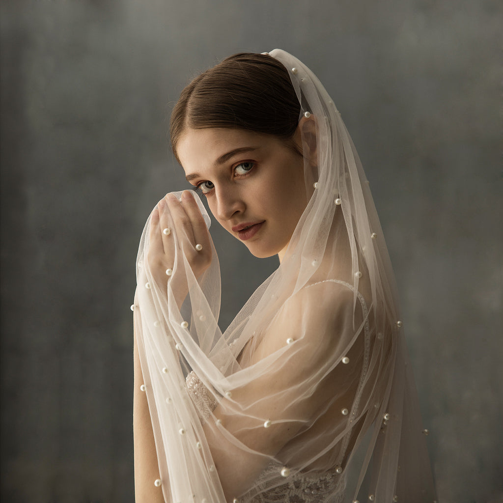 Hand Sewn Hair Comb Pearl Long Tail Soft Yarn Veil