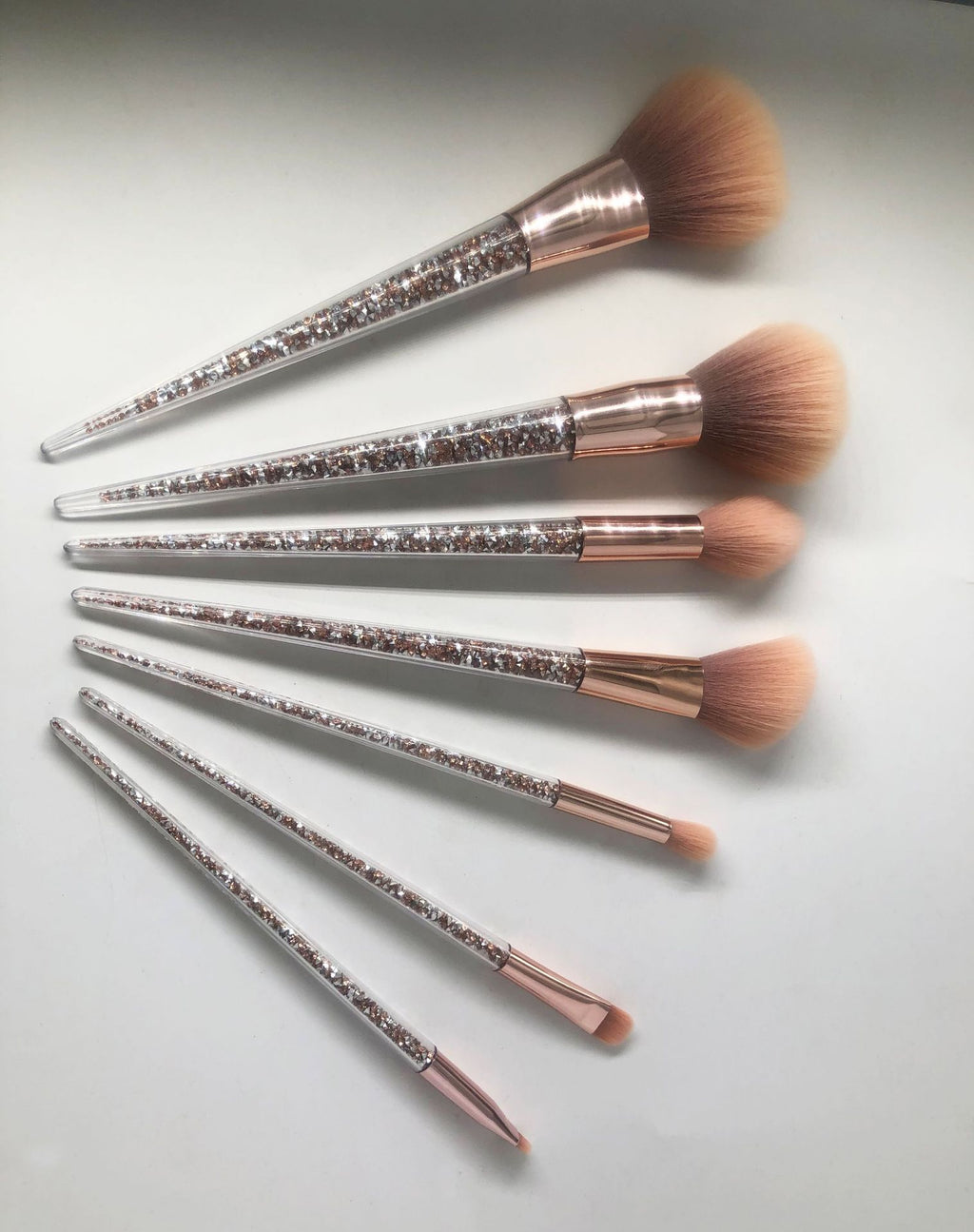 7 portable eye shadow and blush makeup tools with diamond handle