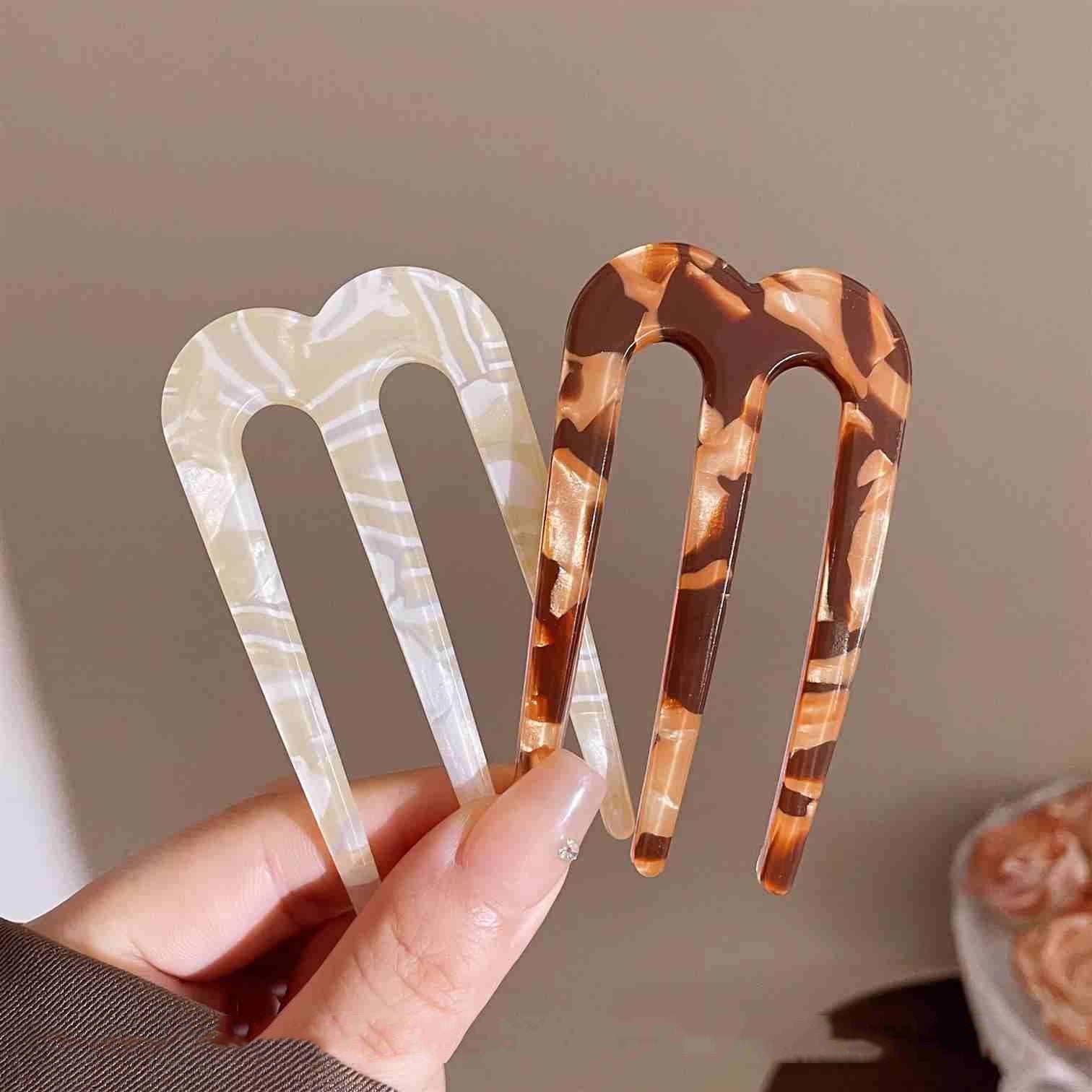Retro Three Toothed U-shaped Hairpin For Women