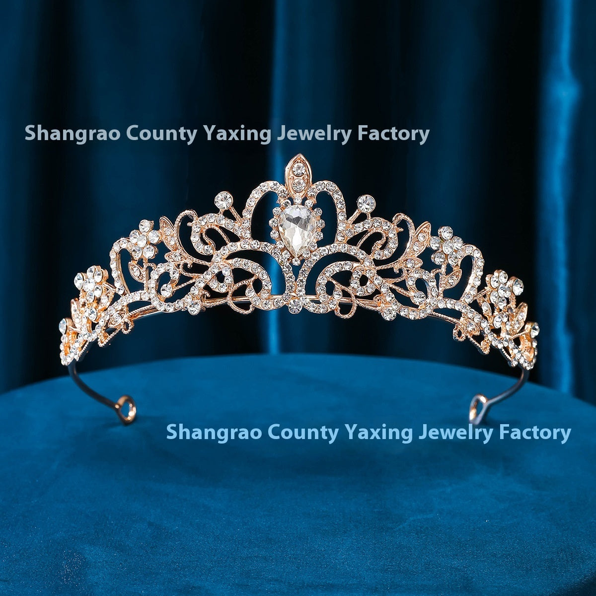 Electroplated Alloy Women's Semicircle Crown With Diamond