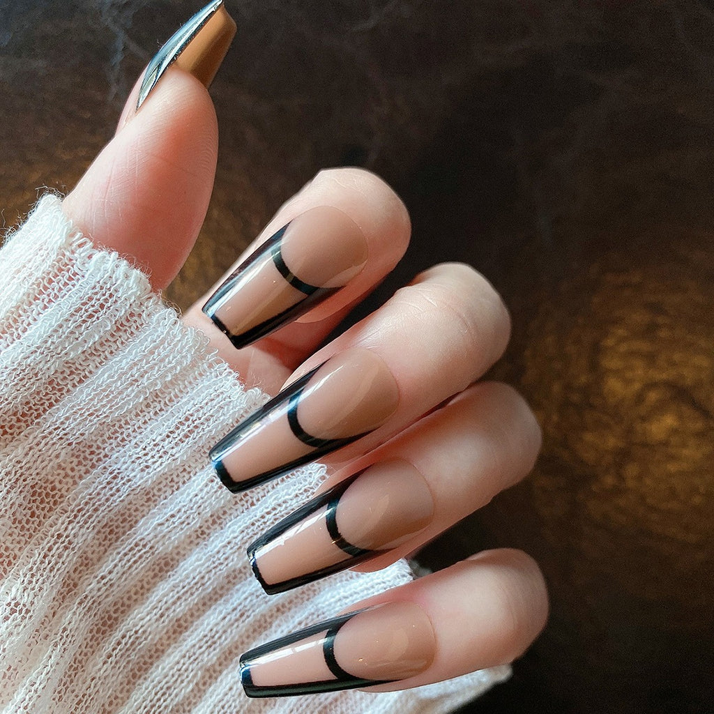 Marlly Canner Almond Wear Nail Simple Frosted Glossy Fake Nail Tip
