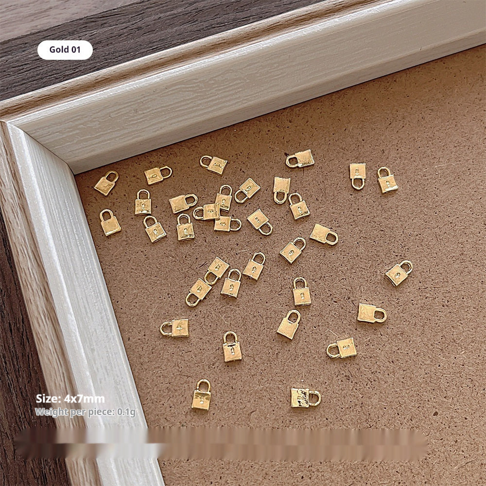 Love Alloy Buckle Nail Decoration