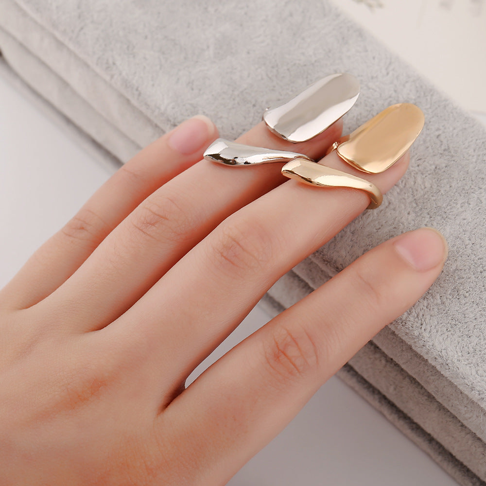 Glossy nail ring