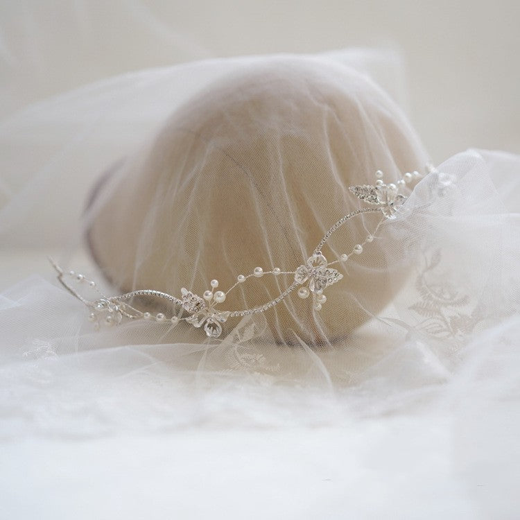 Korean Style Bridal Wreath With Long Hair