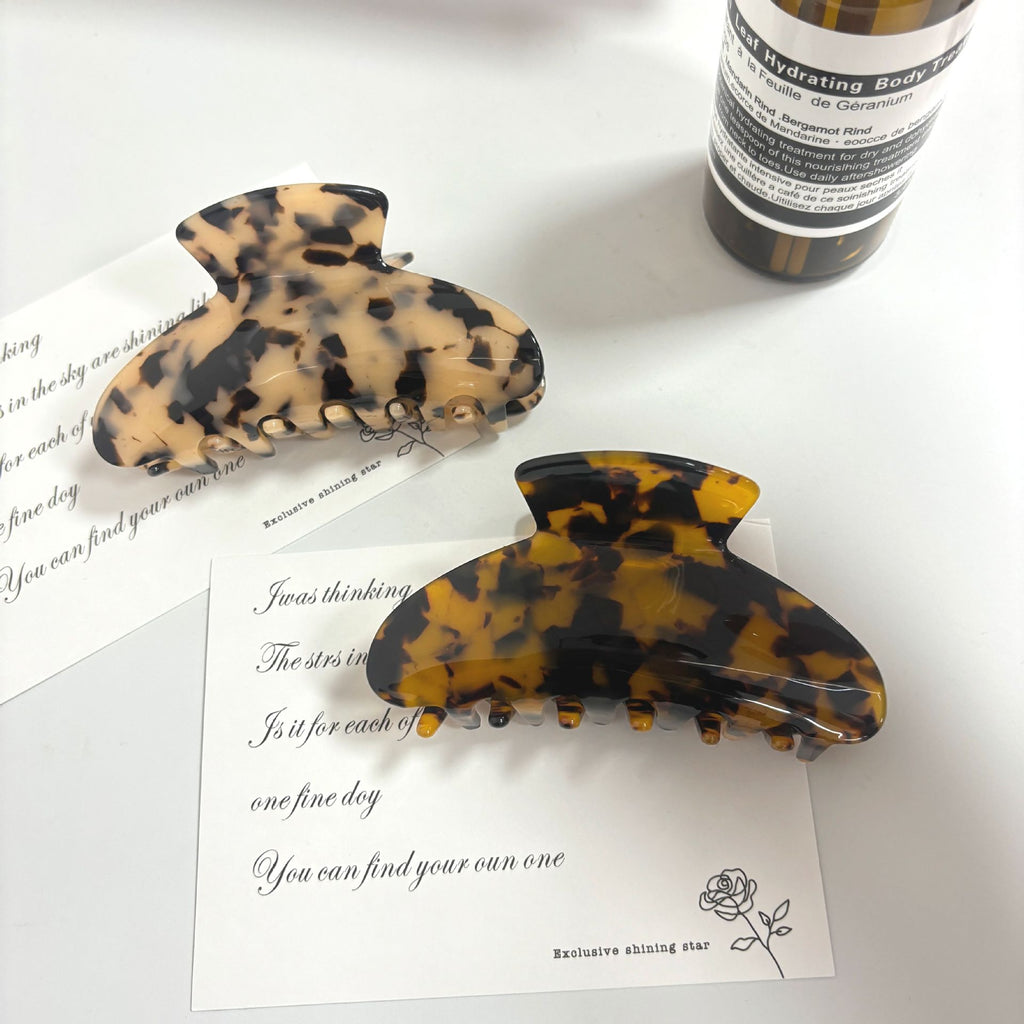 Women's Versatile Retro Leopard Print Simple And High-end Grip Clip
