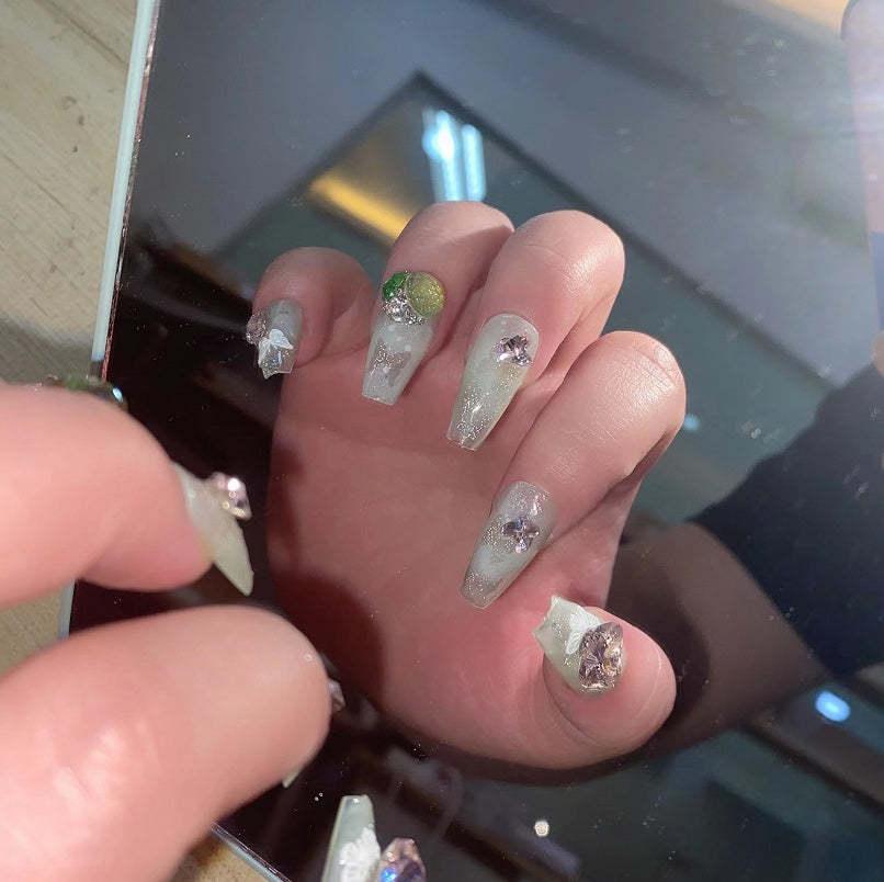 Desirable Fake Nail Patch With Psychedelic Dream