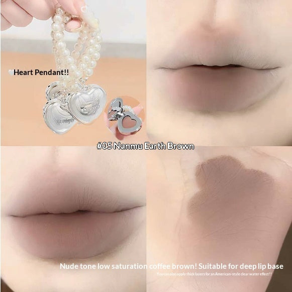 The Heart-shaped Lip Gloss Has A Soft And Smooth Texture