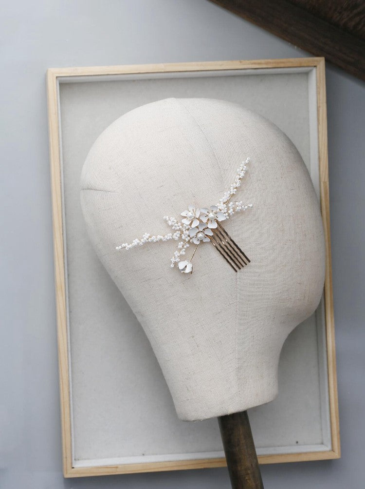 White Flower Hair Comb Bridal Headwear
