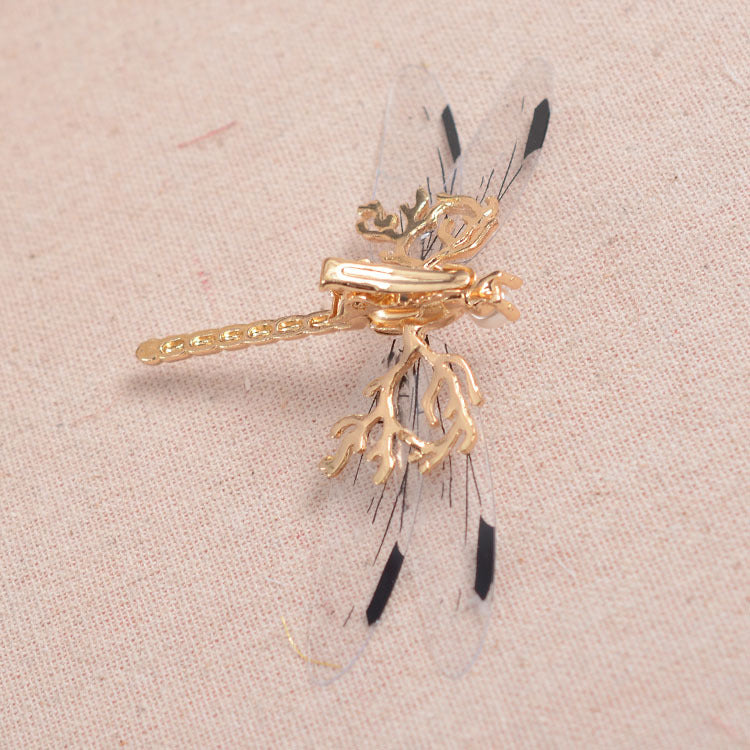Golden Three-dimensional Dragonfly Hairpin Antique Alloy Jewelry cChildren Girls Korean Version
