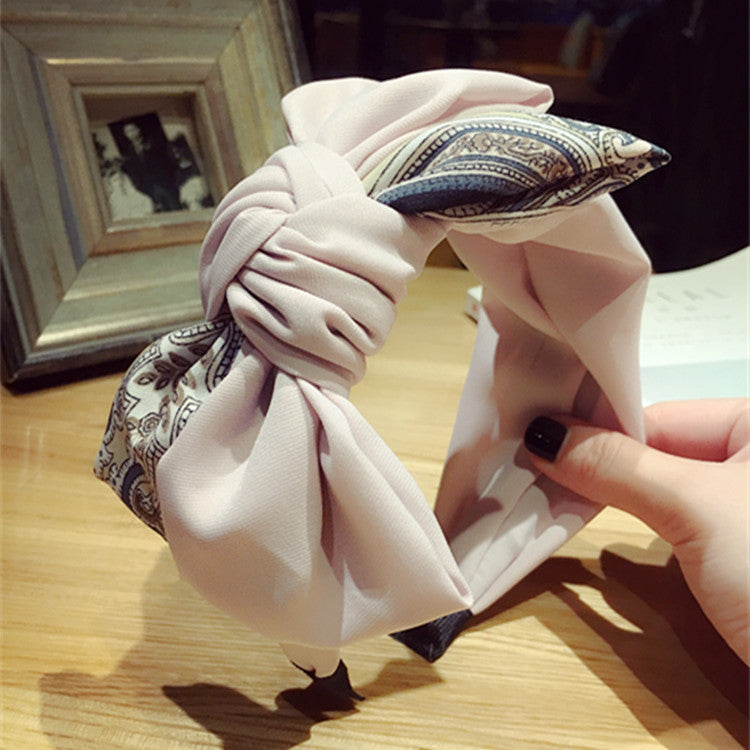 Contrasting color non-slip wide brim headband