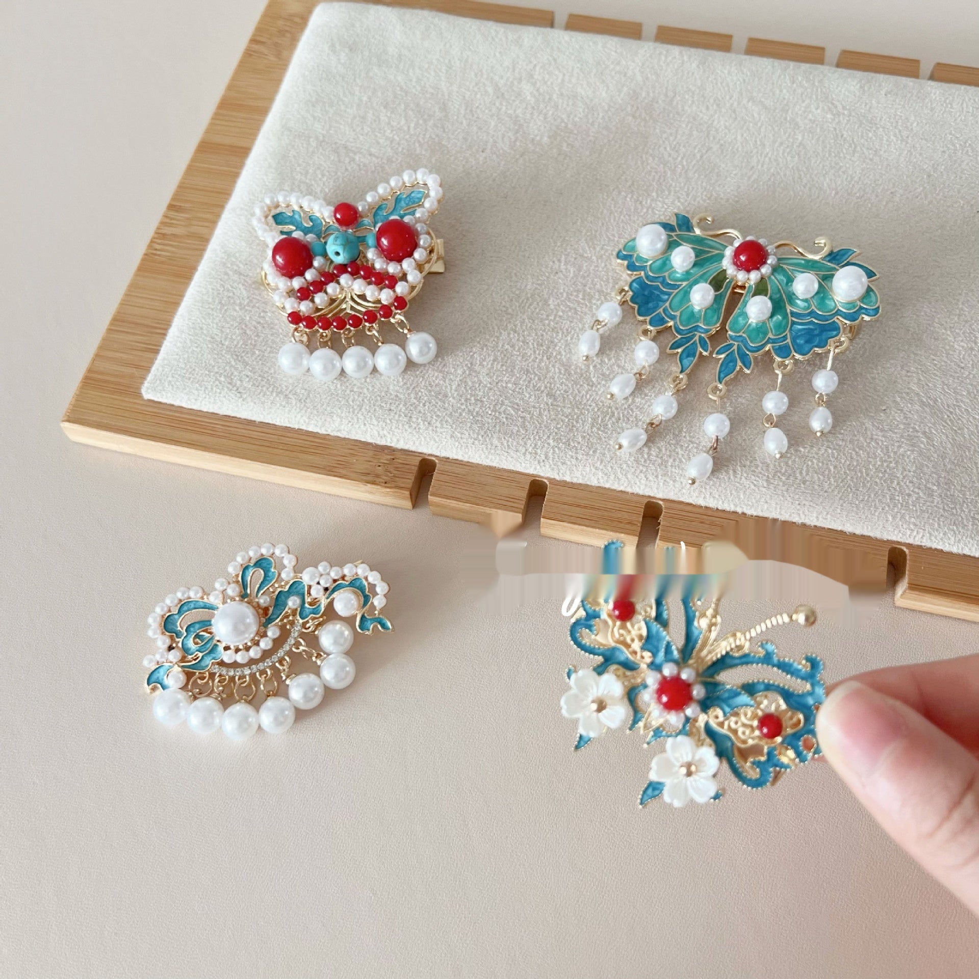 Antique Burning Blue Auspicious Cloud Pearl Butterfly Barrettes Fringed Headwear