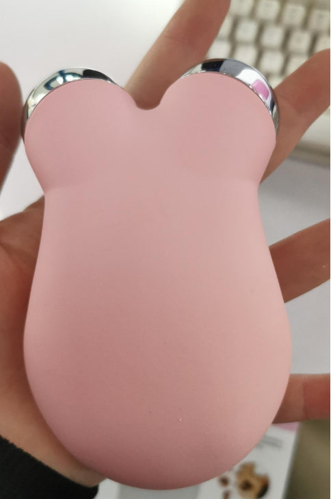 Micro current beauty instrument