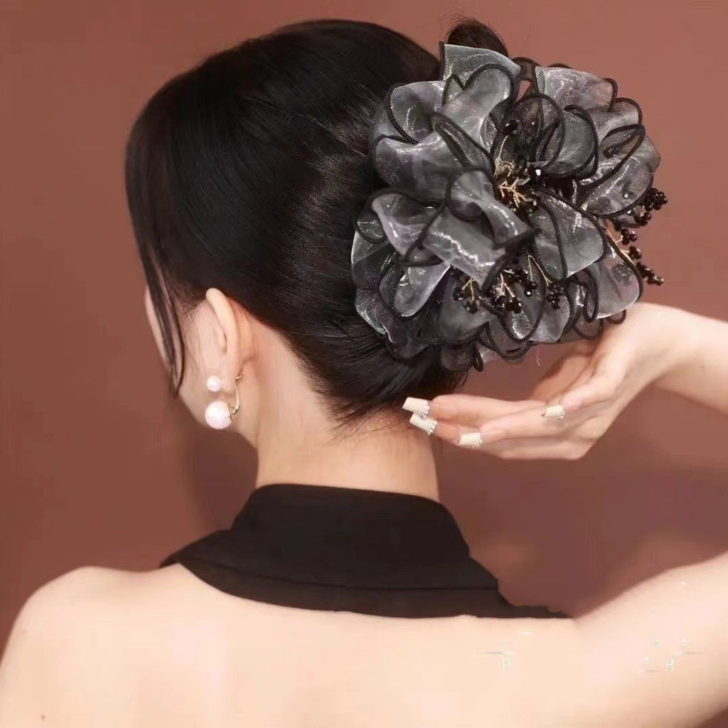 Fluffy And Draping Senior Gray Flower Bud Grip