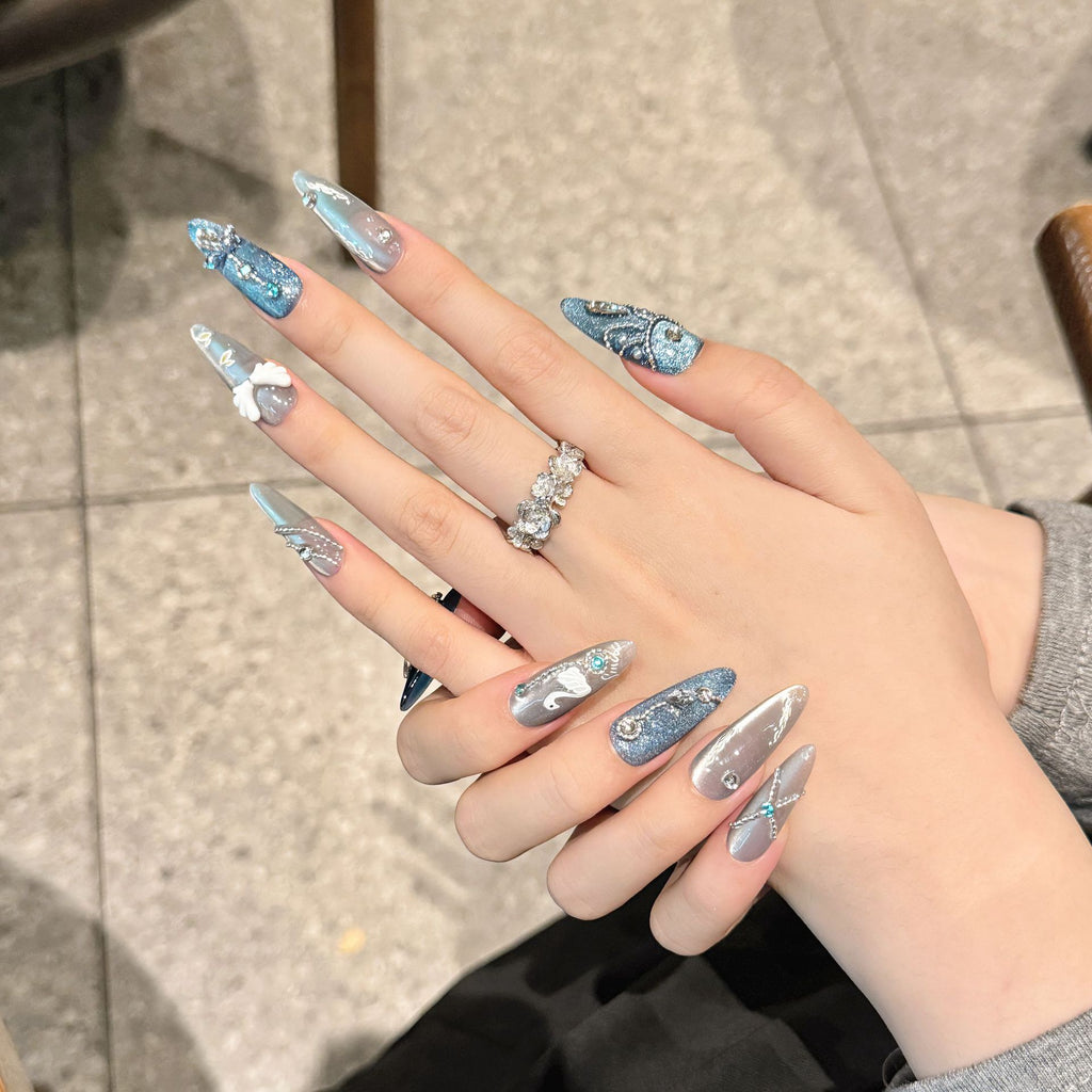 Angel Wing Feather Haze Blue-gray Cat-eye Ethereal Nail Art