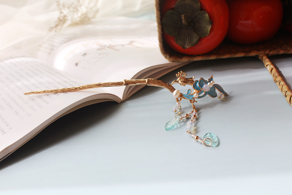 Creative Versatile Pendant Hairpin Step Shake