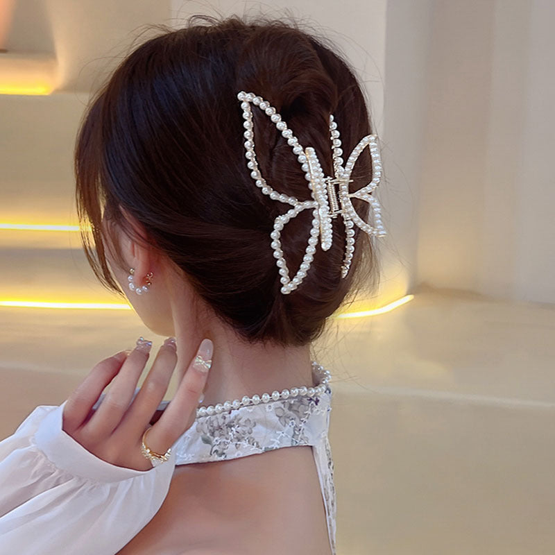 Women's New Temperament Pearl Butterfly Clip