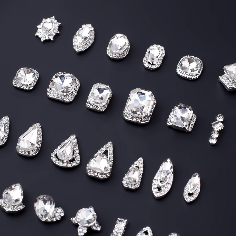 K9 Ultra-Shiny Flat-Back Rhinestones In White For Nail Art Decorations