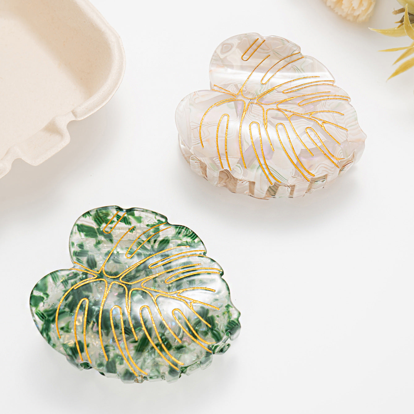 Simple Mori Style Printed Leaves Grip Versatile Hair Clip