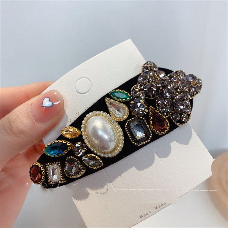 Vintage Baroque Pearl Color Velvet Drop Hair Clip