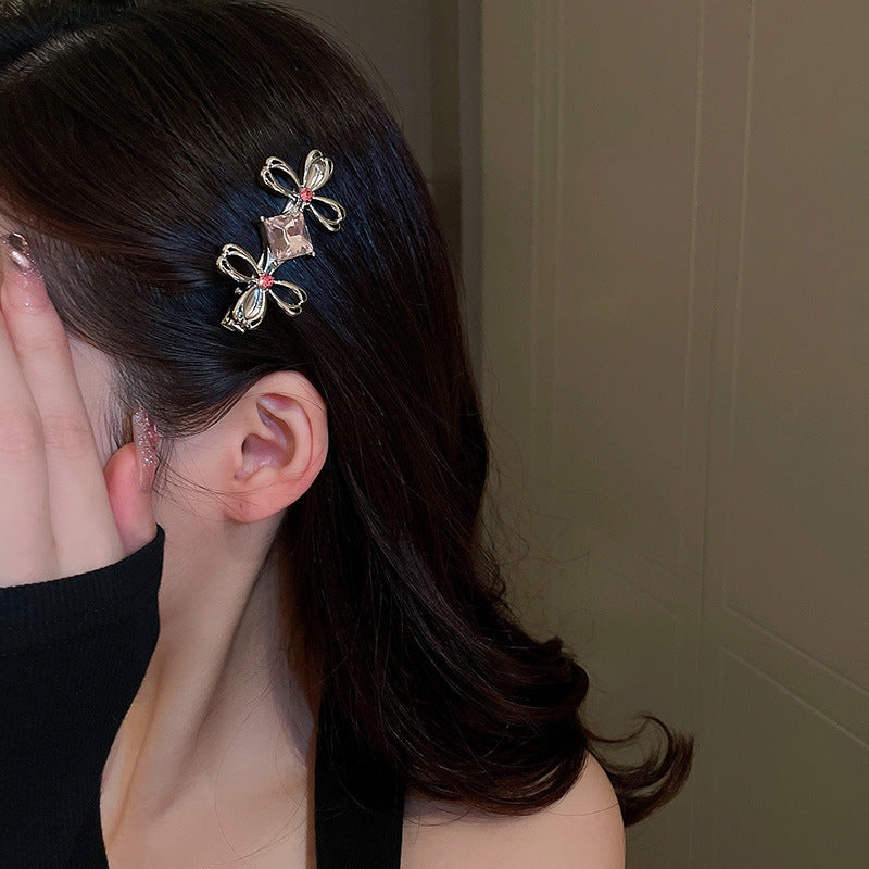 New Liquid Metal Pleated Butterfly Hairpin