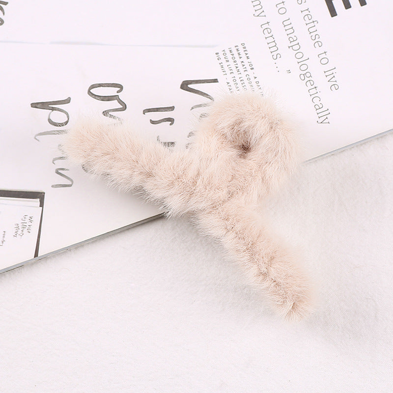 Simple Solid Color Plush Hairpin Women