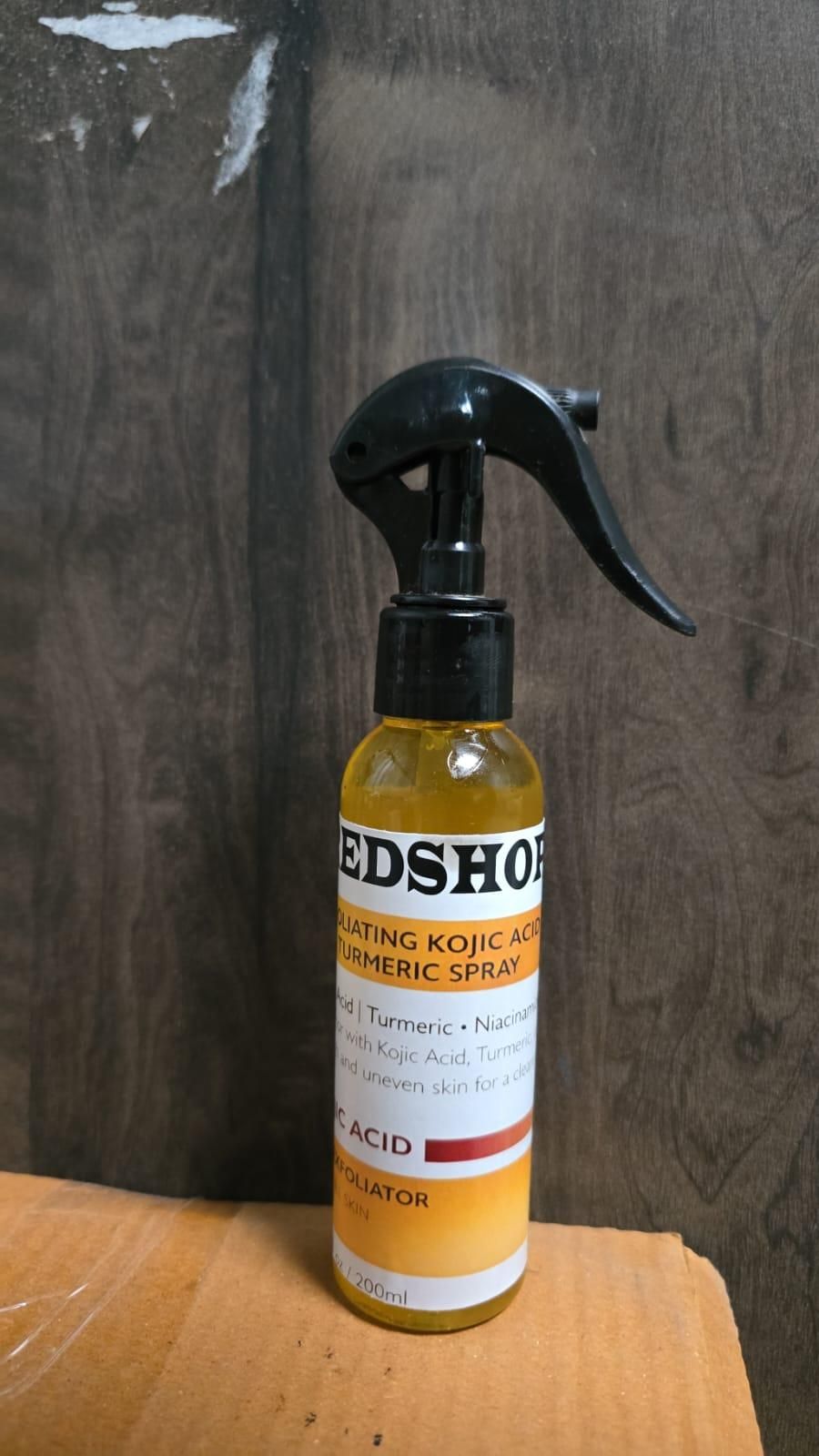 Exfoliating Kojic Acid Turmeric Spray 200 ml Pack of 1