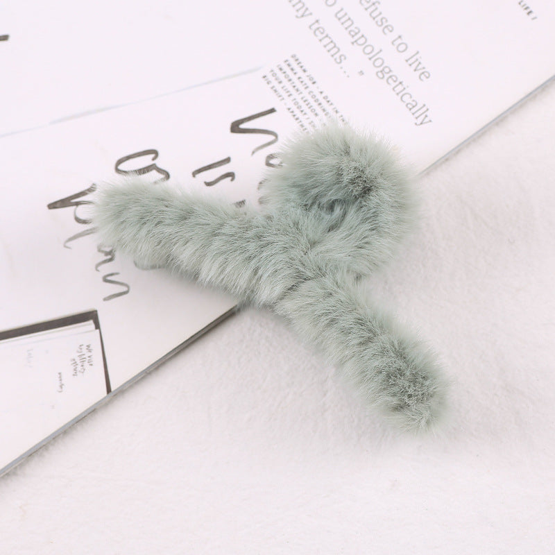 Simple Solid Color Plush Hairpin Women
