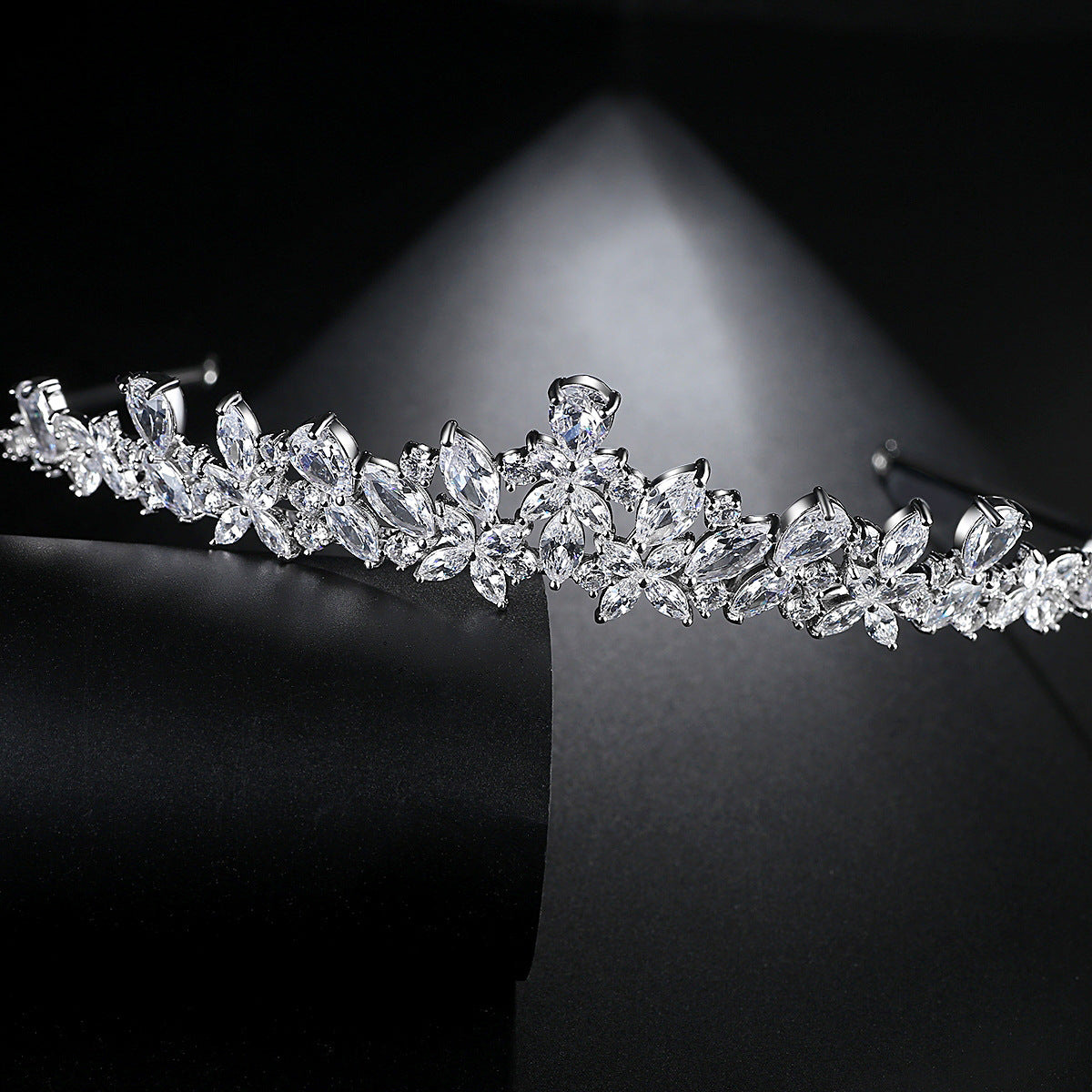 Copper Inlaid Zircon Fashion Temperament Bride Simple Hairband