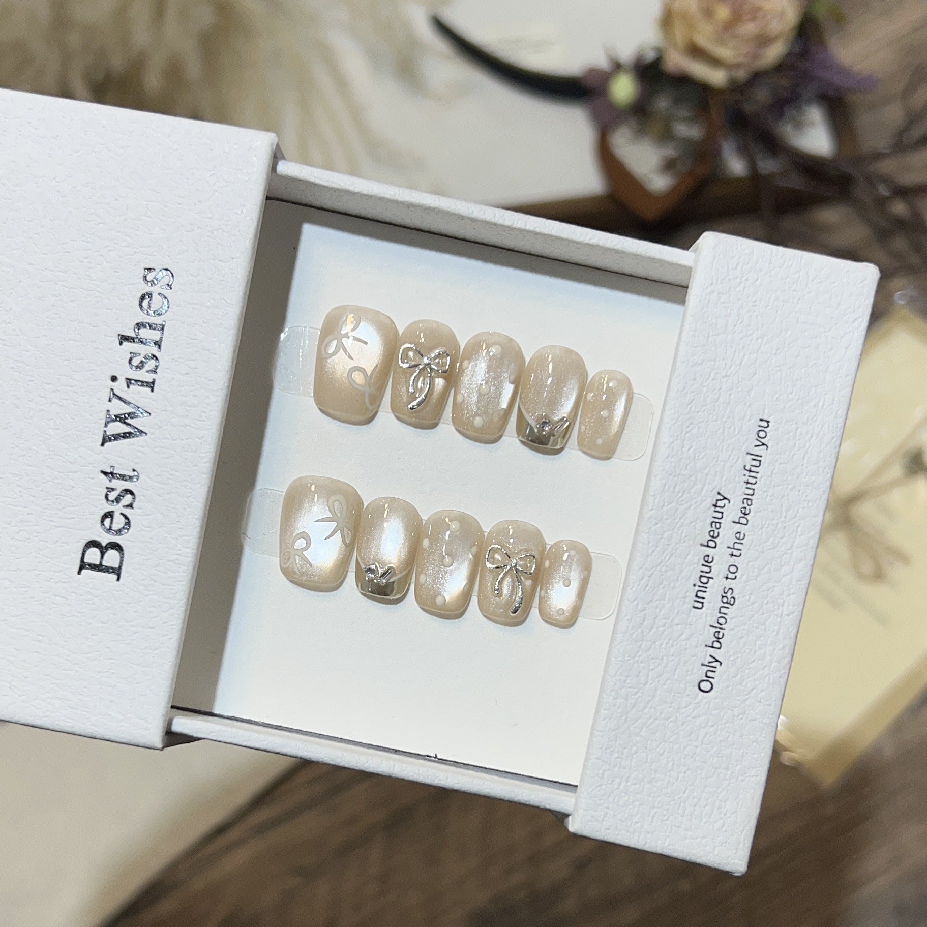 Best wishes Cat Eye Kafuu Wear Nail Short High-grade Atmosphere Light Bulb Cat Eye Manicure