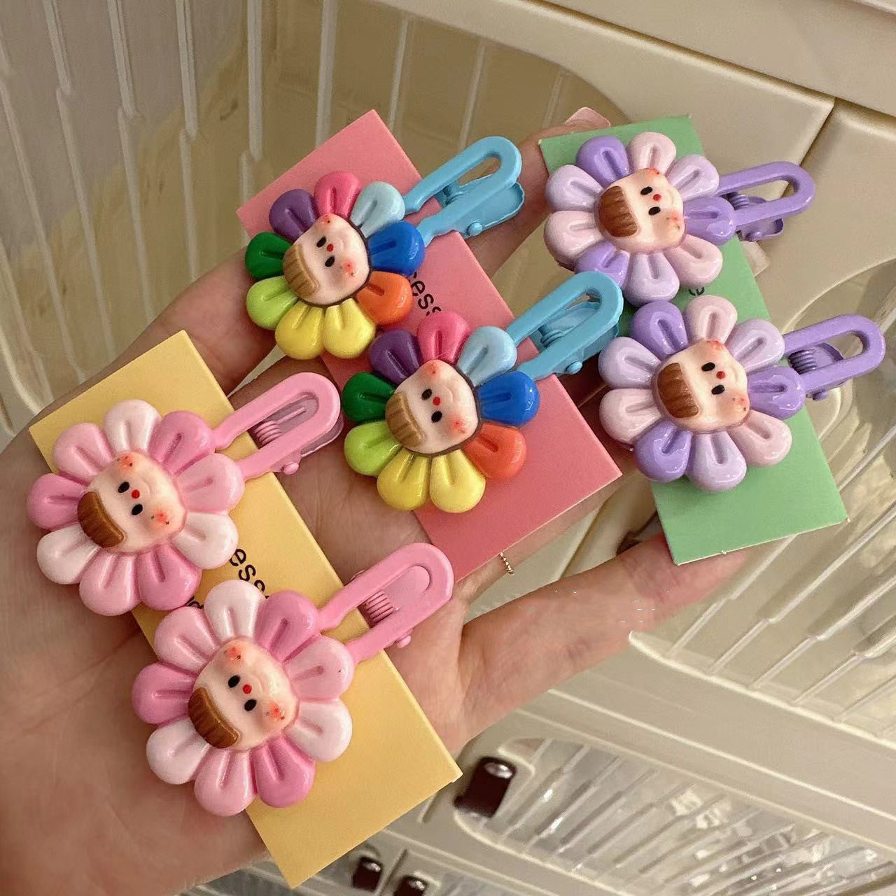 Little Girl Side Bangs Cropped Hair Clip Headdress
