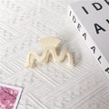 plain matte wavy claw