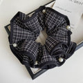 New Retro Black And White Checkered Pearl 3D High-end Scrunchie